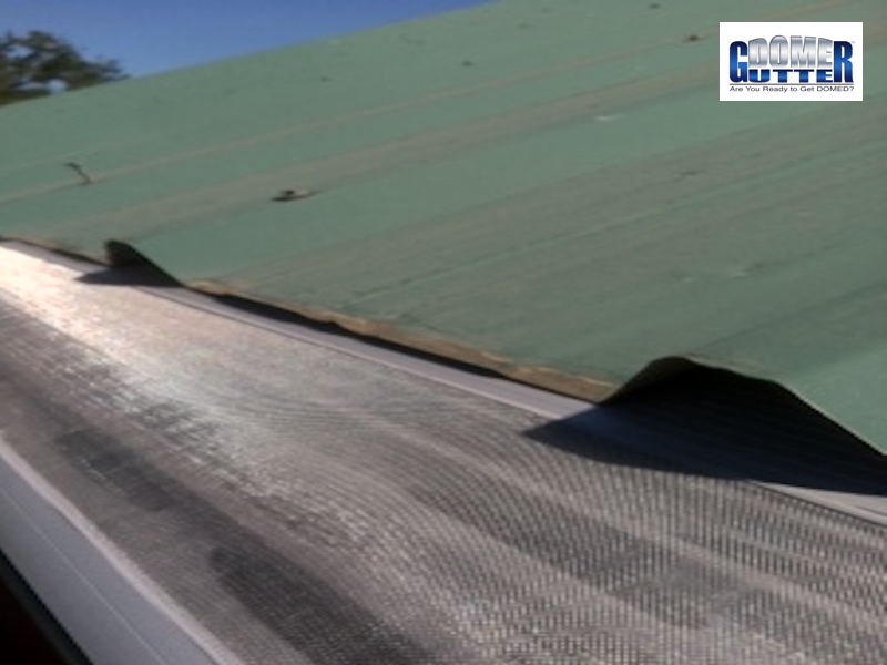 GutterDome - GD45 - Metal Roof - Close & Green & Logo